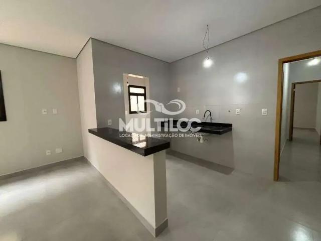 Casa / Sobrado para Locação em Santos/SP Marapé 2 Quartos