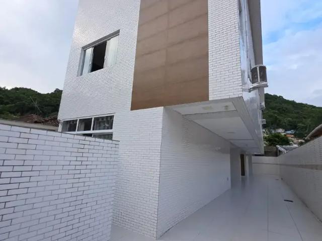 Casa / Sobrado para Locação em Santos/SP Marapé