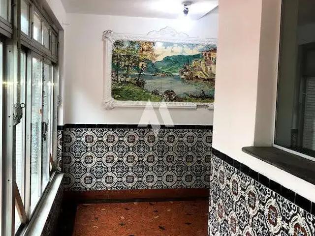 Casa / Sobrado para Locação em Santos/SP Marapé 5 Quartos