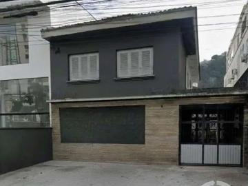 Casa / Sobrado para Locação em Santos/SP Marapé 5 Quartos