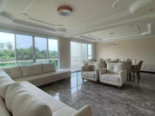 Casa / Sobrado para Locação em Santos/SP Marapé 5 Quartos