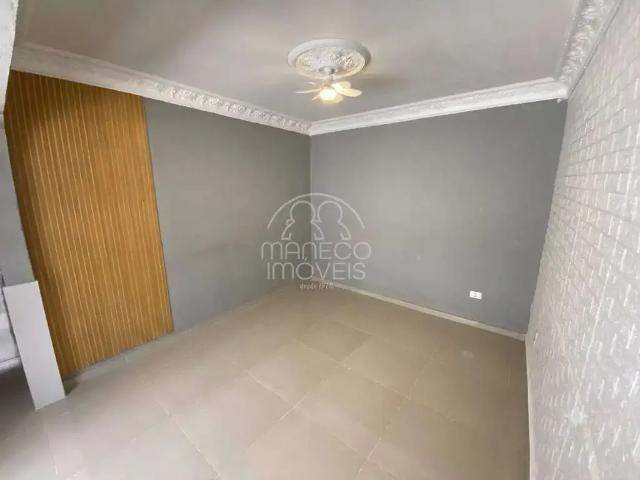 Casa / Sobrado para Locação em Santos/SP Santa Maria 2 Quartos
