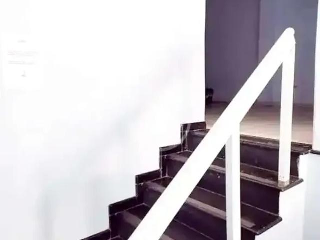 Casa / Sobrado para Locação em Santos/SP Pompéia 2 Quartos
