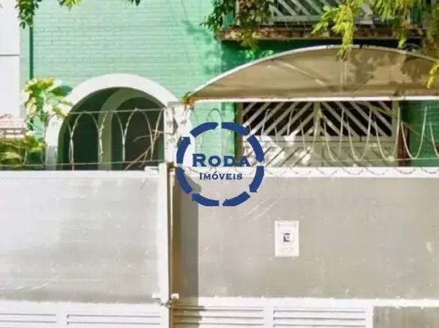 Casa / Sobrado para Locação em Santos/SP Pompéia 3 Quartos