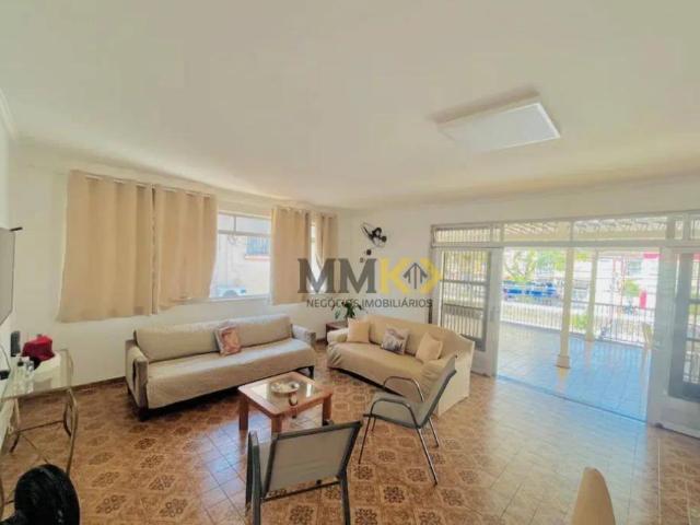 Casa / Sobrado para Locação em Santos/SP Pompéia 3 Quartos