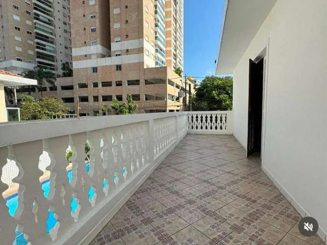 Casa / Sobrado para Locação em Santos/SP Ponta da Praia 4 Quartos