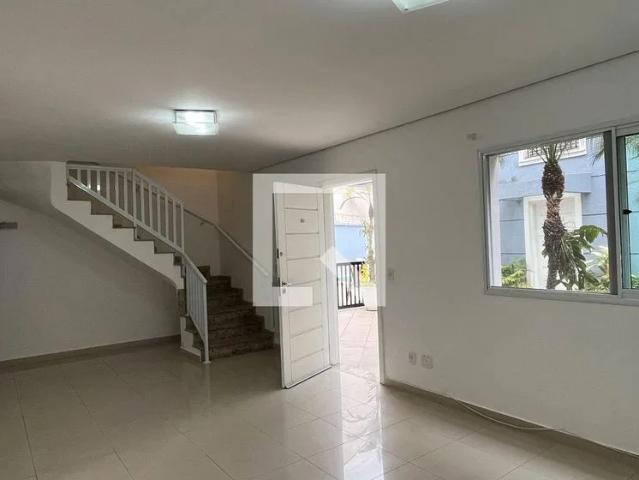 Casa / Sobrado para Locação em Santos/SP Ponta da Praia 4 Quartos