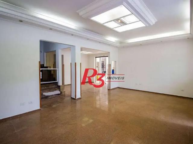 Casa / Sobrado para Locação em Santos/SP Ponta da Praia 4 Quartos