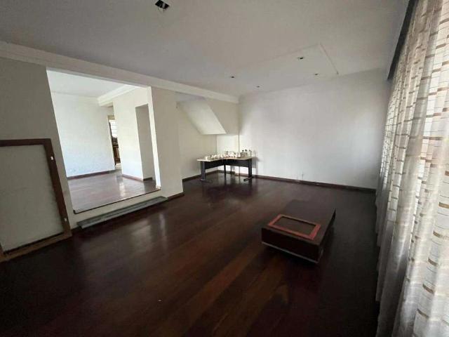 Casa / Sobrado para Locação em Santos/SP Ponta da Praia 5 Quartos
