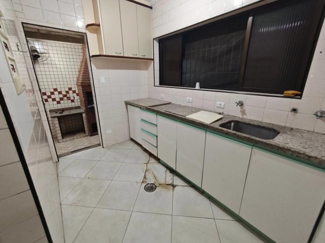 Casa / Sobrado para Locação em Santos/SP Ponta da Praia 5 Quartos