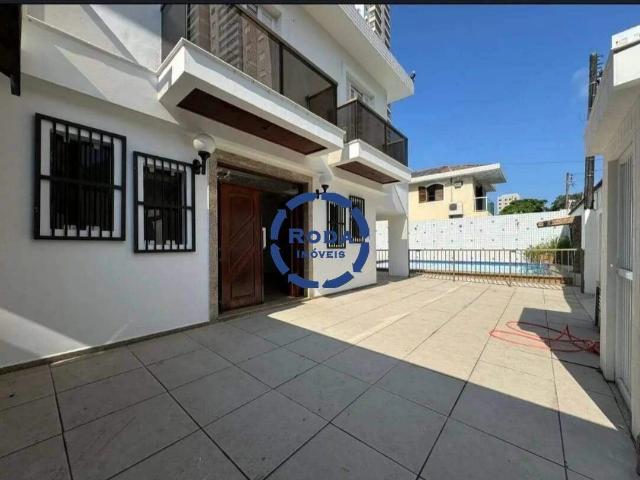 Casa / Sobrado para Locação em Santos/SP Ponta da Praia 5 Quartos