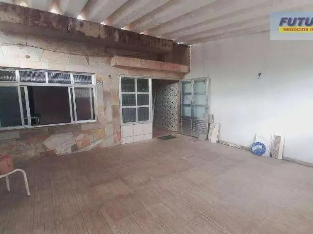Casa / Sobrado para Locação em Santos/SP Rádio Club 2 Quartos