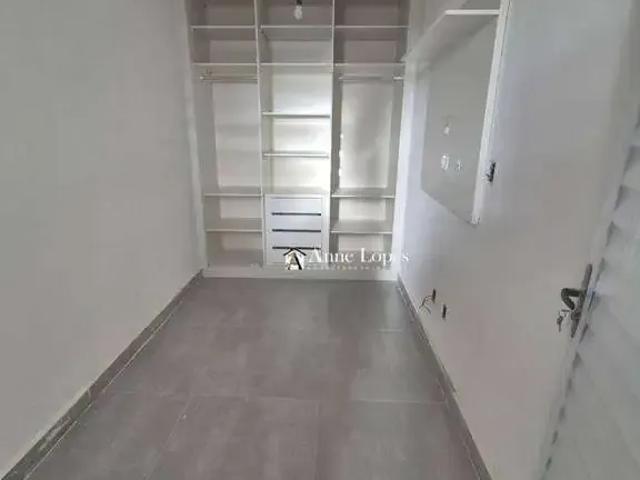 Casa / Sobrado para Locação em Santos/SP Vila Belmiro 2 Quartos