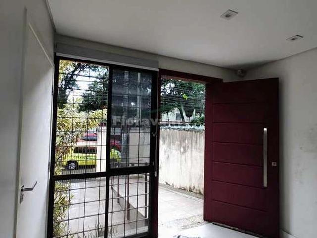 Casa / Sobrado para Locação em Santos/SP Vila Mathias 2 Quartos