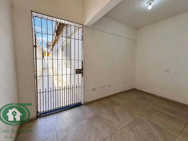 Casa / Sobrado para Locação em Santos/SP Vila Mathias 3 Quartos