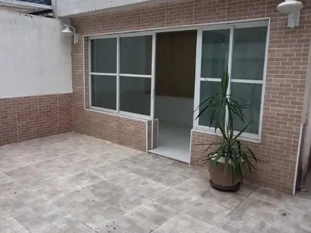 Casa / Sobrado para Locação em Santos/SP Vila Mathias 3 Quartos