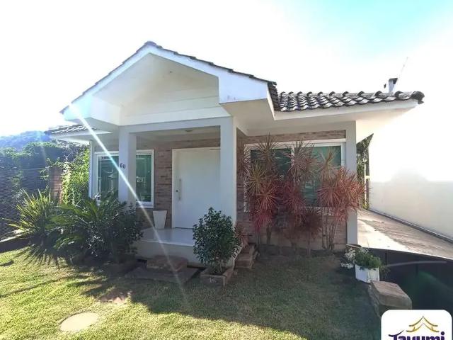 Casa / Sobrado para Locação em Santa Cruz do Sul/RS Santo Inácio 3 Quartos