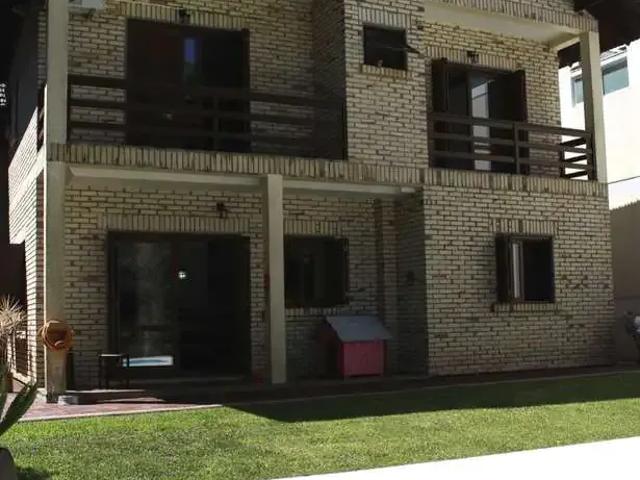 Casa / Sobrado para Locação em Santa Cruz do Sul/RS Santo Inácio 4 Quartos