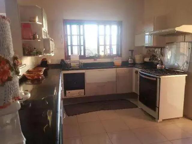 Casa / Sobrado para Locação em Santa Isabel/SP Ouro Fino 4 Quartos