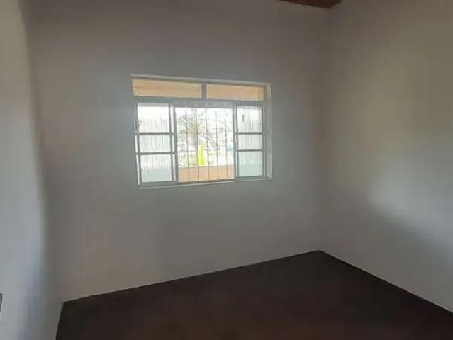 Casa / Sobrado para Locação em Santa Luzia/MG Vila Olga 2 Quartos