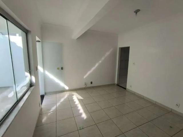 Casa / Sobrado para Locação em Santa Luzia/MG Asteca São Benedito 3 Quartos