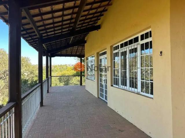 Casa / Sobrado para Locação em Santa Luzia/MG Kennedy 3 Quartos