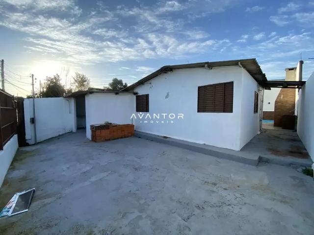 Casa / Sobrado para Locação em Santa Maria/RS Tancredo Neves 3 Quartos