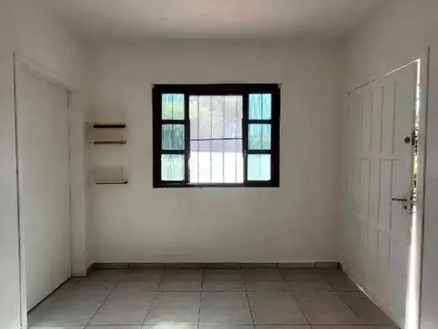 Casa / Sobrado para Locação em Santa Maria/RS Camobi 1 Quartos