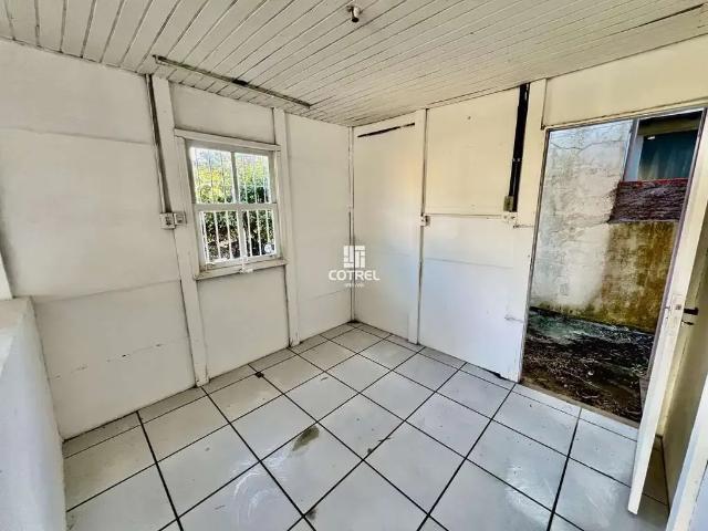 Casa / Sobrado para Locação em Santa Maria/RS Camobi 2 Quartos