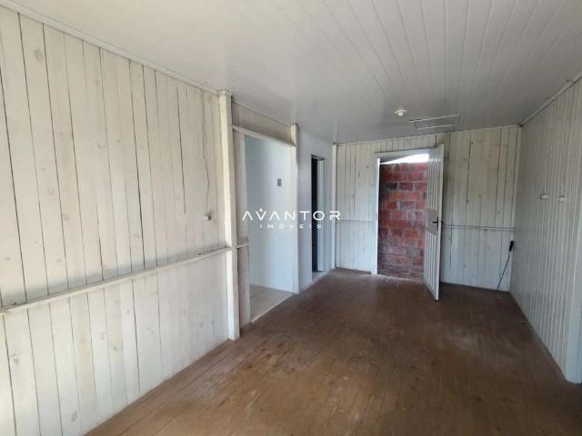 Casa / Sobrado para Locação em Santa Maria/RS Itararé 2 Quartos