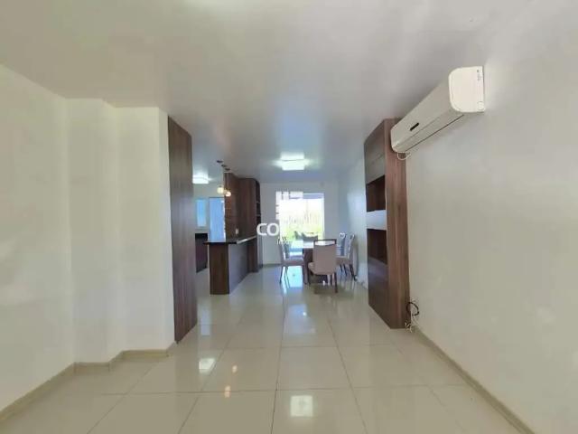 Casa / Sobrado para Locação em Santa Maria/RS São José 3 Quartos
