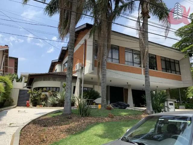 Casa / Sobrado para Locação em Santana de Parnaíba/SP Alphaville 4 Quartos