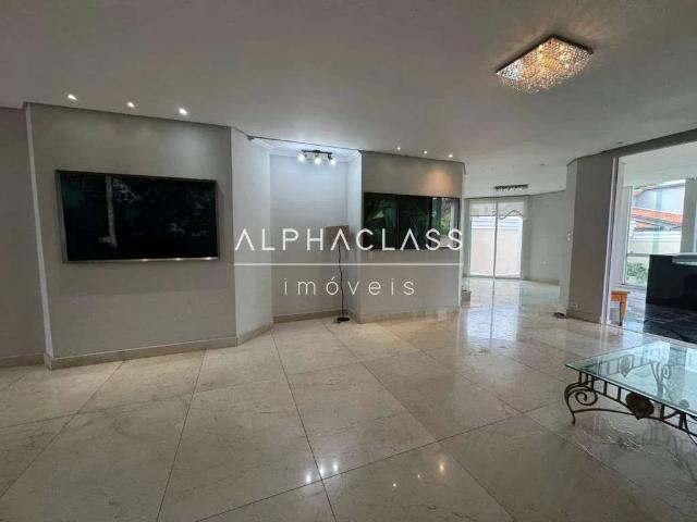 Casa / Sobrado para Locação em Santana de Parnaíba/SP Alphaville 4 Quartos
