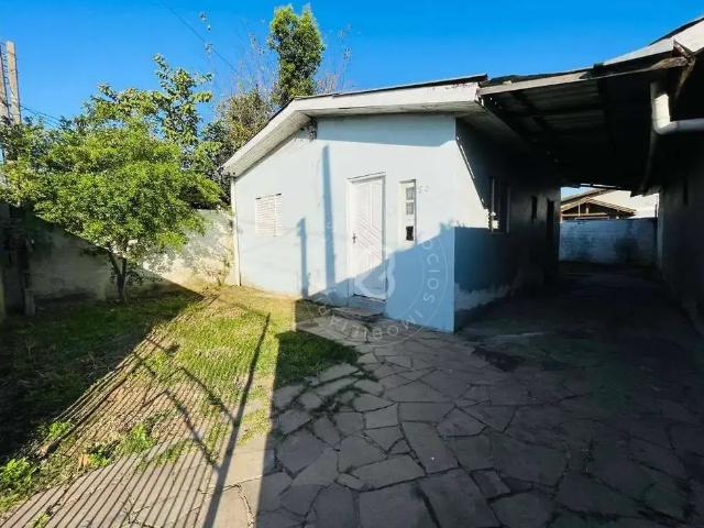 Casa / Sobrado para Locação em Sapucaia do Sul/RS Camboim 2 Quartos
