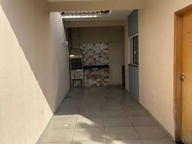 Casa / Sobrado para Locação em Sarandi/PR Jardim Universal 2 Quartos