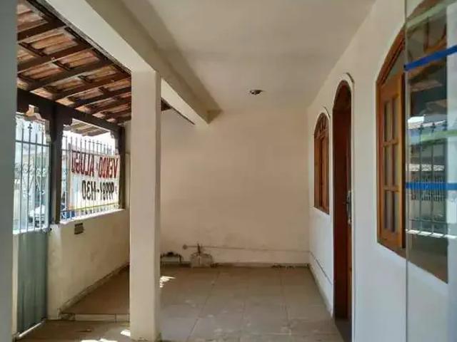 Casa / Sobrado para Locação em Sarzedo/MG Brasília 3 Quartos