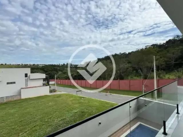 Casa / Sobrado para Locação em Senador Canedo/GO Jardins Barcelona 3 Quartos