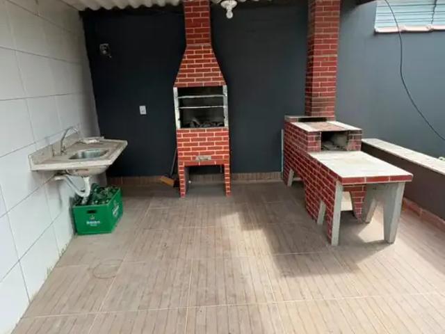 Casa / Sobrado para Locação em Serra/ES Porto Dourado 2 Quartos