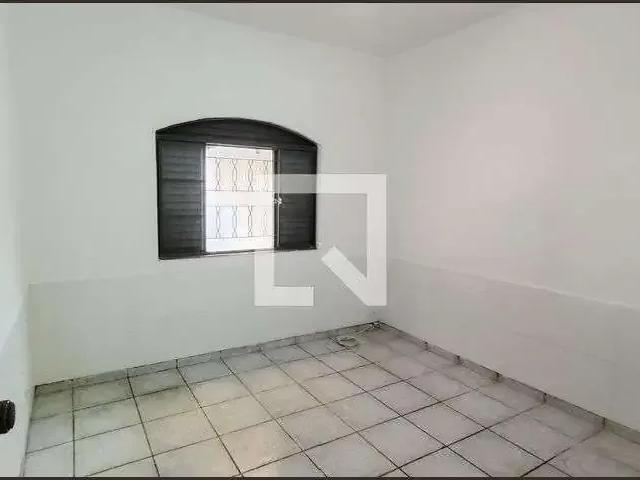 Casa / Sobrado para Locação em Suzano/SP Jardim dos Ipês 3 Quartos
