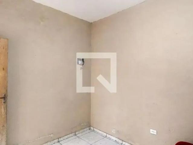 Casa / Sobrado para Locação em Suzano/SP Jardim Suzanópolis 2 Quartos