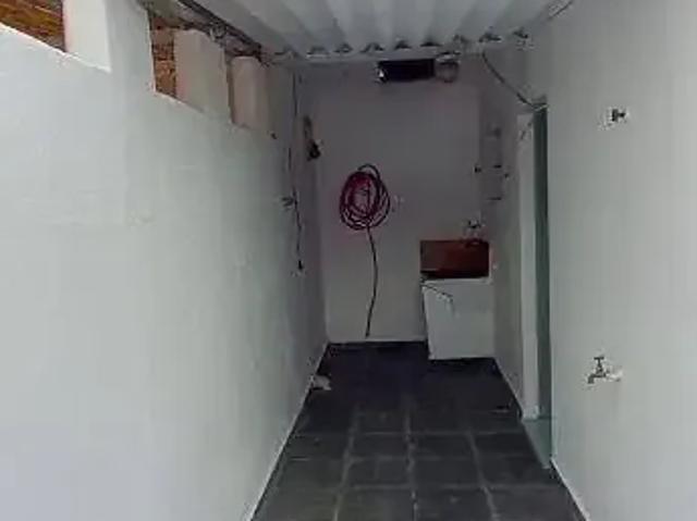 Casa / Sobrado para Locação em Suzano/SP Jardim Santa Helena 2 Quartos
