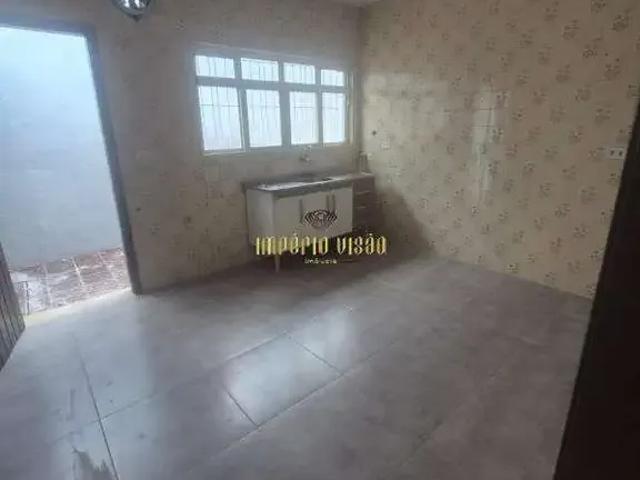 Casa / Sobrado para Locação em Suzano/SP Jardim Saúde 3 Quartos