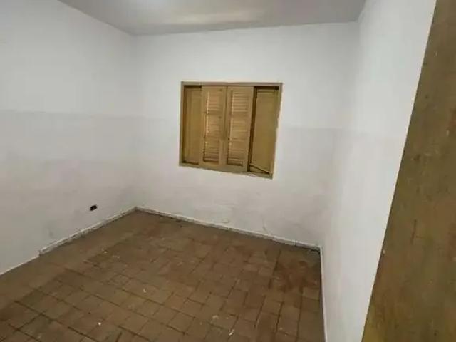 Casa / Sobrado para Locação em Suzano/SP Vila Maria de Maggi 2 Quartos