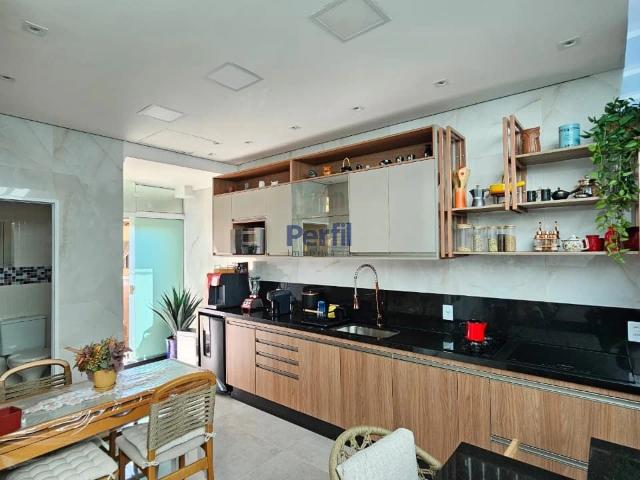 Casa / Sobrado para Locação em Suzano/SP Vila Nova Urupês 3 Quartos
