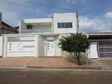 Casa / Sobrado para Locação em Sumaré/SP Centro 4 Quartos