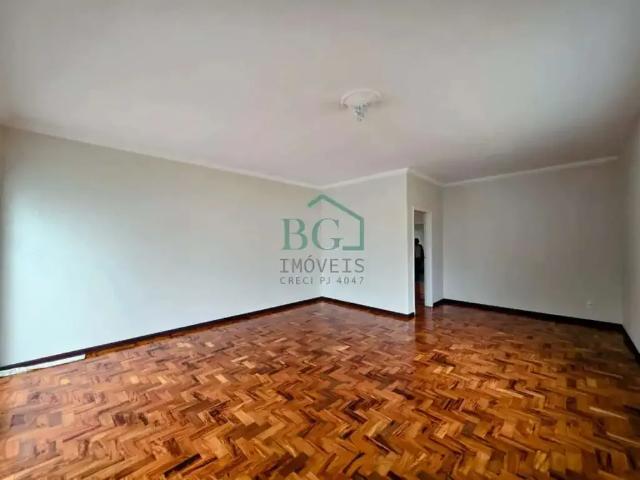 Casa / Sobrado para Locação em Poços de Caldas/MG Centro 2 Quartos