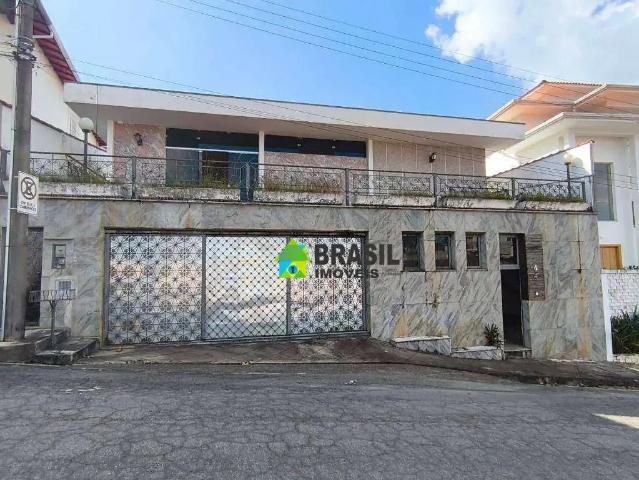 Casa / Sobrado para Locação em Poços de Caldas/MG Jardim dos Estados 4 Quartos
