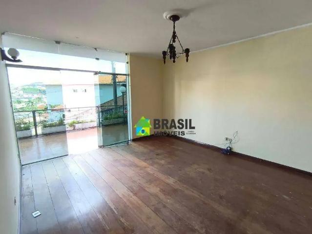 Casa / Sobrado para Locação em Poços de Caldas/MG Jardim dos Estados 4 Quartos