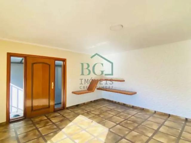 Casa / Sobrado para Locação em Poços de Caldas/MG Jardim dos Estados 6 Quartos