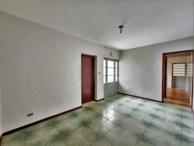 Casa / Sobrado para Locação em Poços de Caldas/MG Jardim São Paulo 2 Quartos